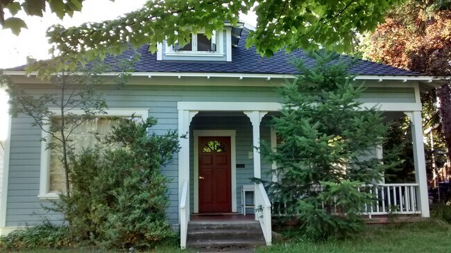 Photo - Large, Centrally Located Craftsman Home in... Unit 76 Alida Street