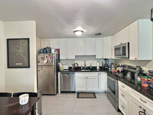 Photo - 217 Kent St Unit 11