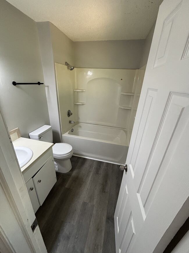 802 Kate St Unit B