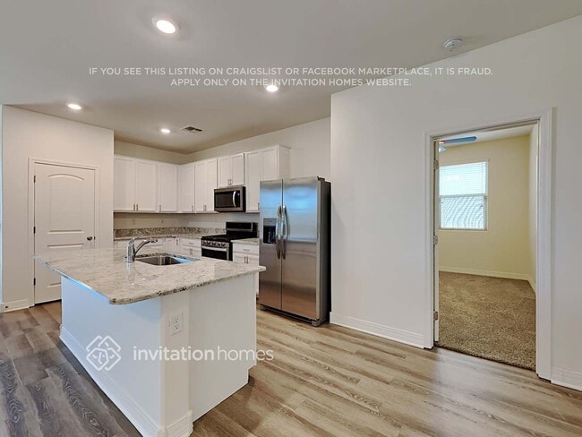 Photo - 19977 W Jackson St