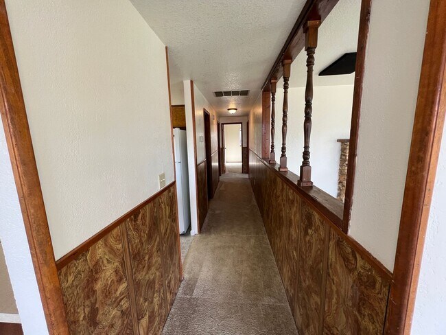 Photo - ~Centrally Located 3 Bedroom Home~