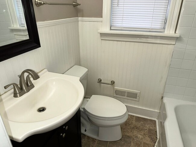 Photo - Cute Two Bedroom Home in The Arts District!