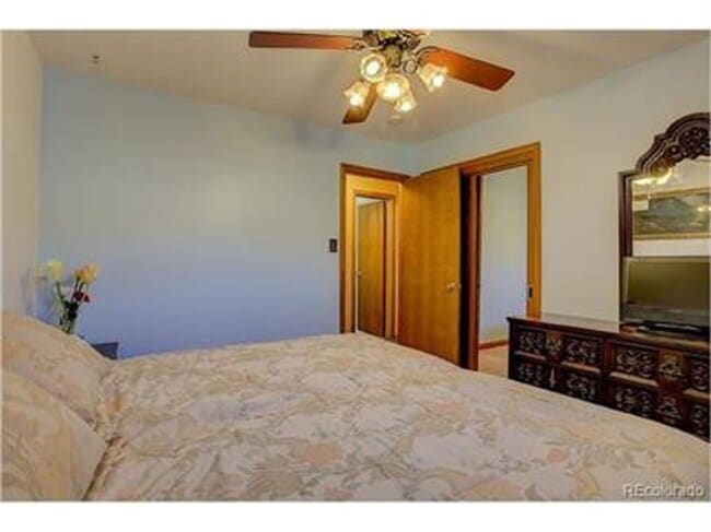 Building Photo - 10711 Blue Jay Ln