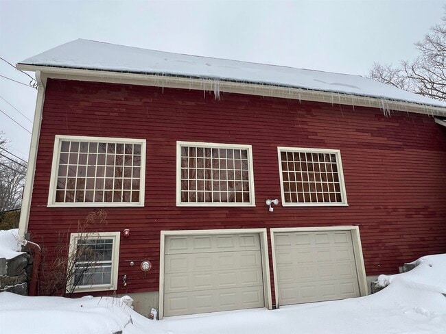 Photo - 79 Amherst St