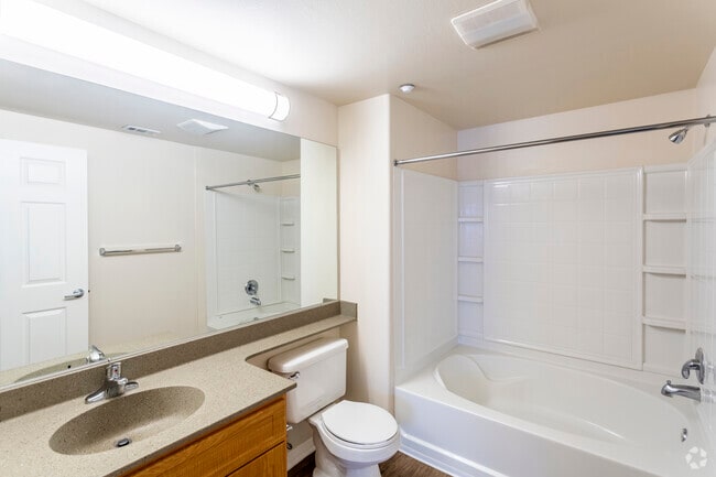 2 BR, 2 BA - 1182 SF