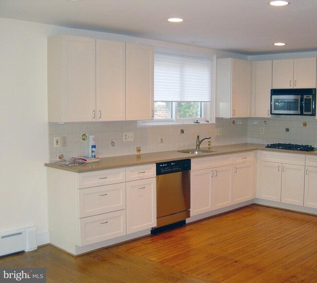 Photo - 4602 De Russey Pkwy