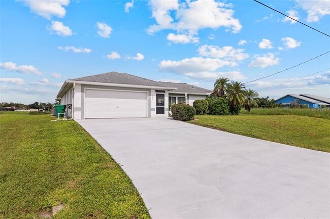 Photo - 6460 Blueberry Dr
