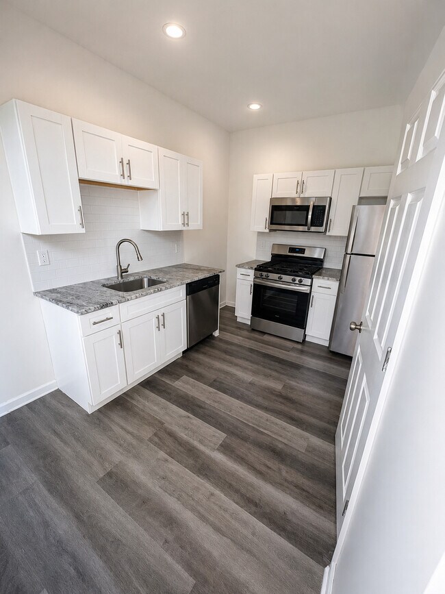 Photo - 2519 Mutter St