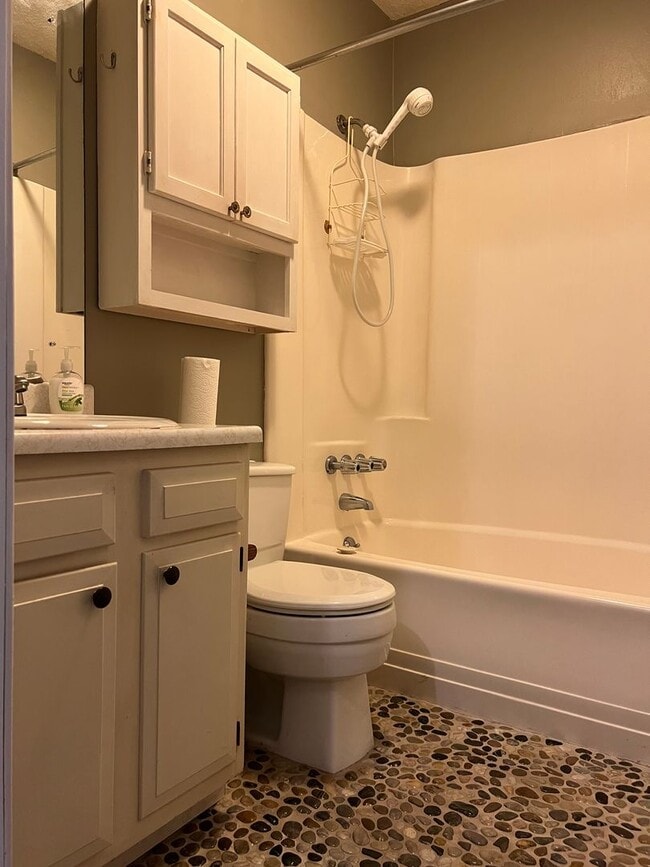 Photo - South Asheville 2 bed / 1.5 bath