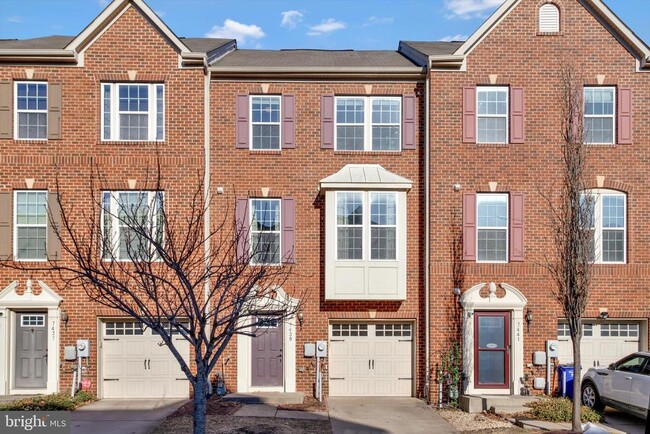 Photo - 7439 Singers Way Townhome