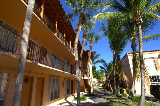 Photo - 7155 Miami Lakes Dr Unit P4