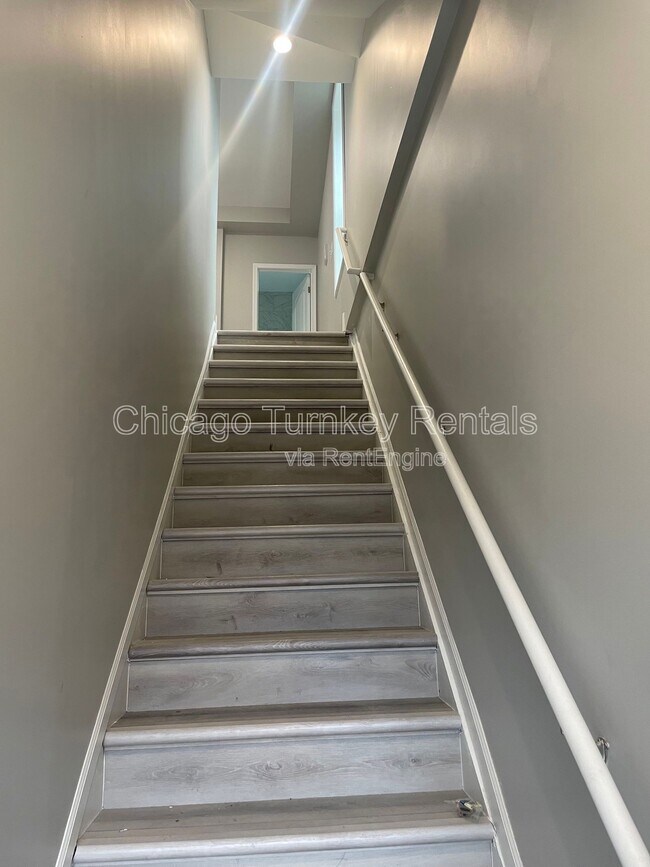 Photo - 1927 S Morgan St Unit 2