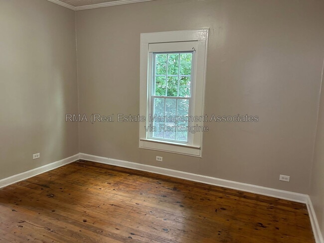 Photo - 132 Peachtree St