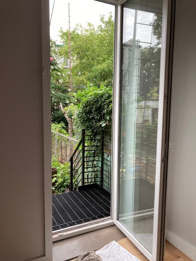 Private backyard access for first floor tenant - 166 15th St Unit Third floor