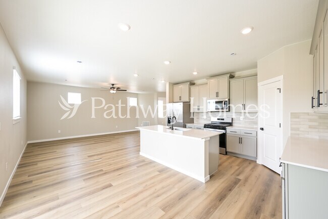 Photo - 17891 E 94th Ave