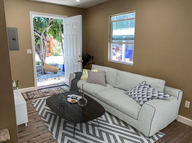 Photo - 824 Coronado Ter Unit 826