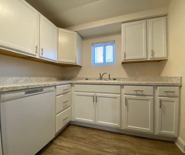 Photo - Updated 2 bed, 1 bath near uptown Kannapolis