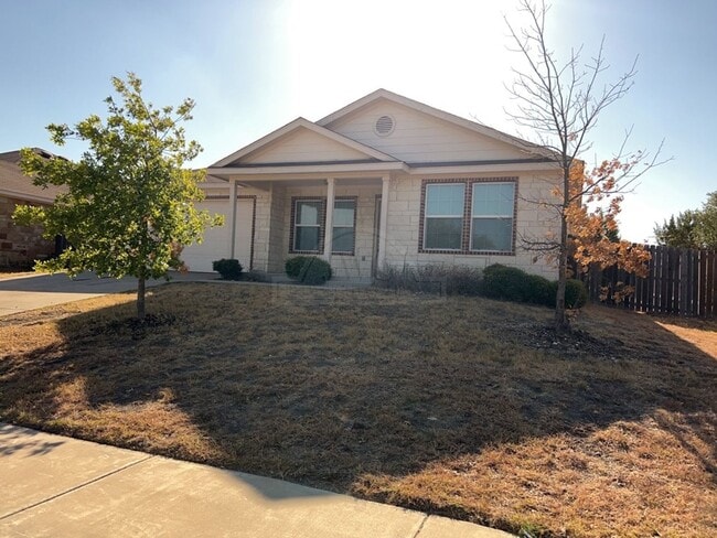 Building Photo - 6212 Blayney Dr