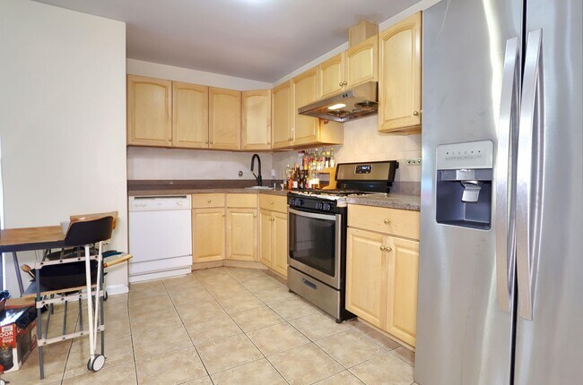 Photo - 210 New York Ave Unit 2