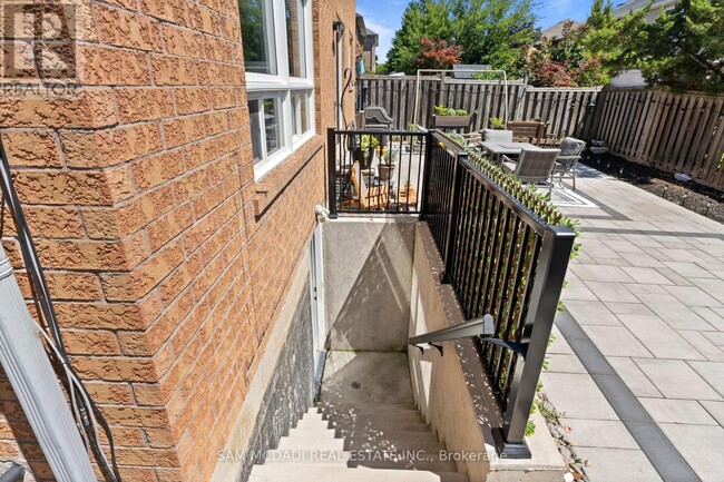 Photo - 1220 Field Dr