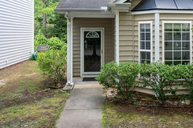 Photo - 1017 Red Hat Ln