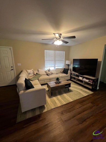 Photo - 225 Addison Ln