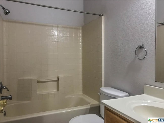 Photo - 1080 Rainbow Dr