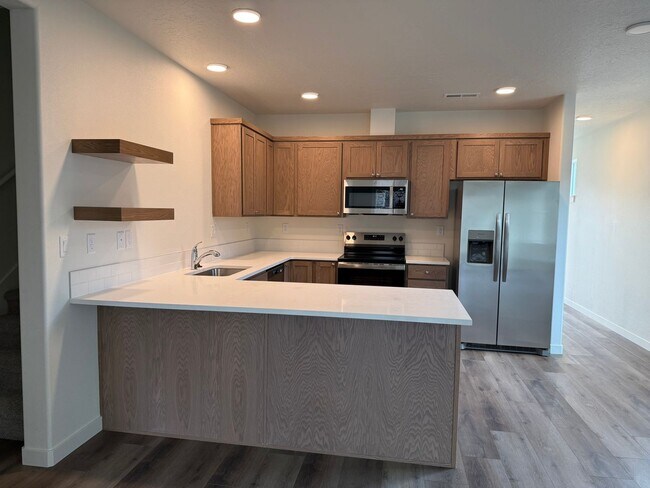 Photo - Brand New Stunning 3 Bed/2.5 Bath Townhous...