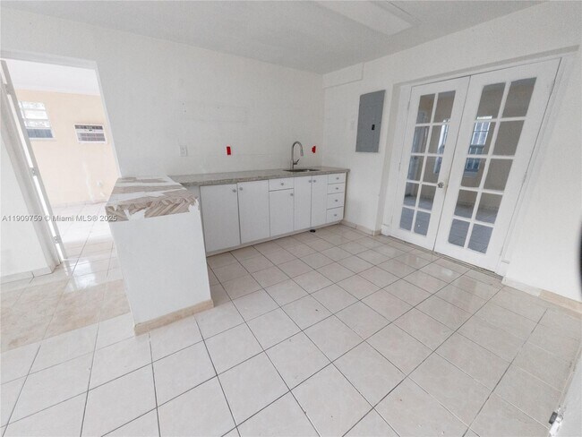 Photo - 2575 SW 59th Ave