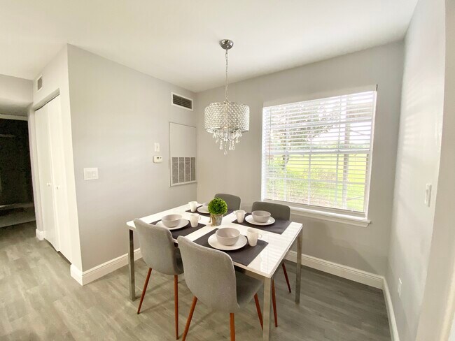 Lovely dining room