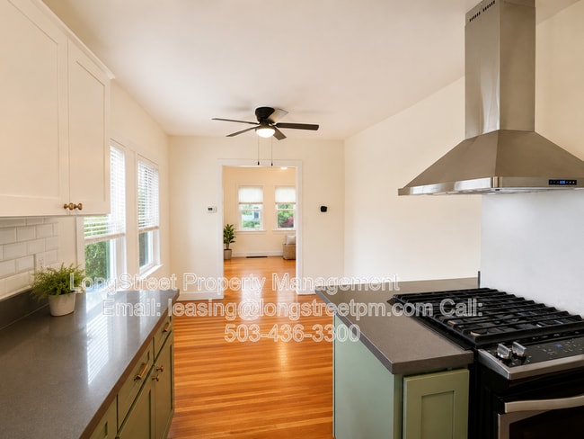 Photo - 7935 SE Bybee Blvd