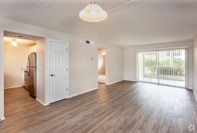 1HAB, 1BA - 750 ft² (remodelado) - Sala de estar