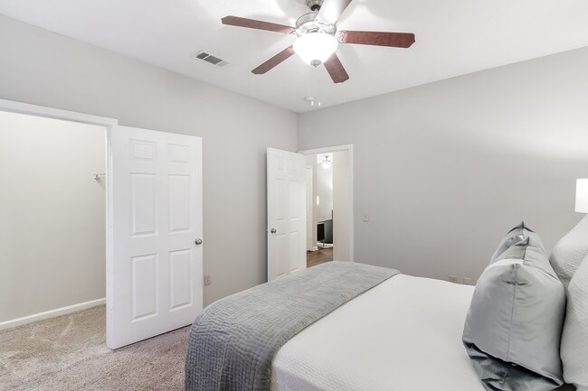 Highpointe Apartment Homes