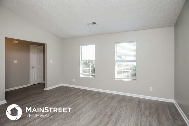 Photo - 851 Plumbridge Ct