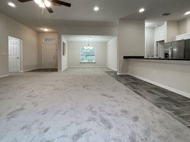 Photo - 13585 SW 40th Cir