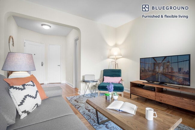 Photo - 10 Downing St Unit FL6-ID200