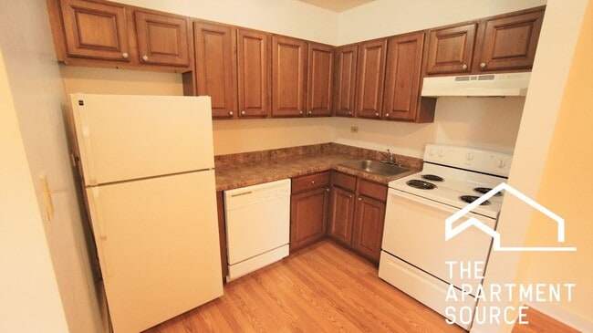 Photo - 1850 N Humboldt Blvd Unit 2