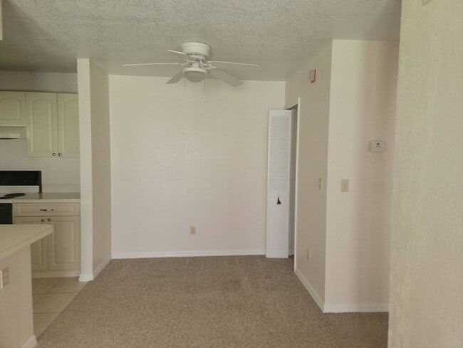 Photo - Orlando - 1 Bedroom, 1 Bathroom - $1,425.00 Unit r2550n5105