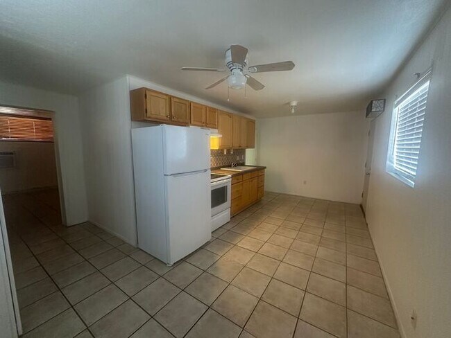 Photo - Cozy 1 Bed 1 Bath available in Scottsdale