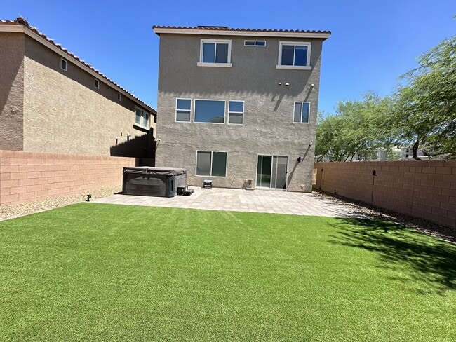 10187 Lawton Ridge Ct