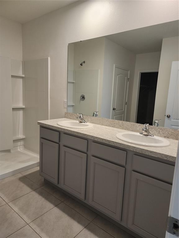 Photo - 1645 Buttonwood Way