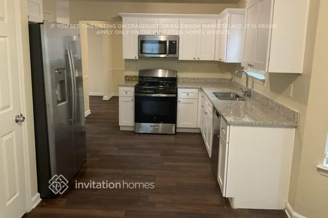 Photo - 3424 Newgold Ter