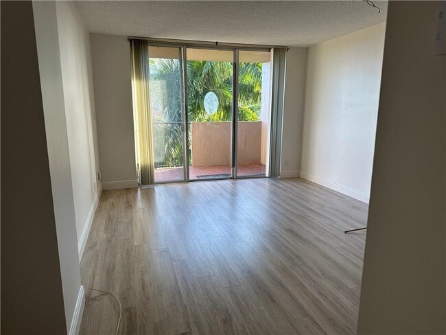 Photo - 777 S Federal Hwy Unit 511RP