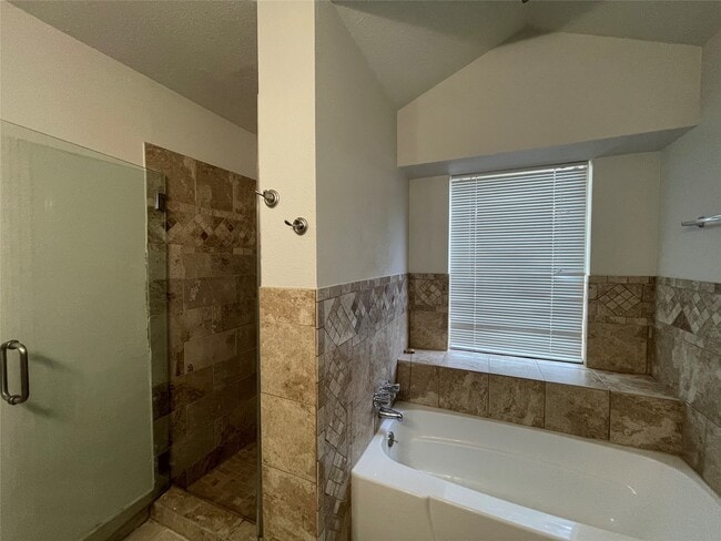 Photo - 22310 Rangeview Dr