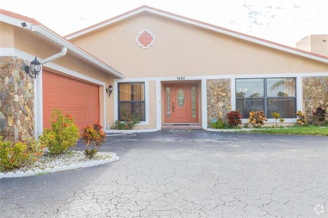 Building Photo - 7480 NW 37th Ct Rental