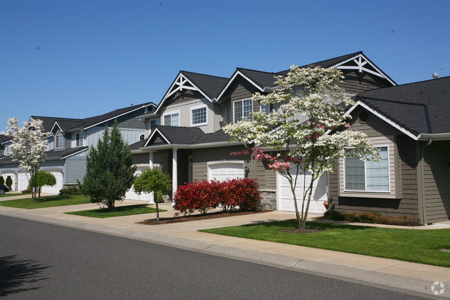 Building Photo - Columbia Place Townhomes