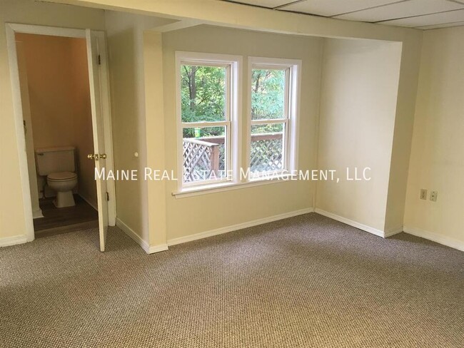 Building Photo - 47 State St Unit Apt #1