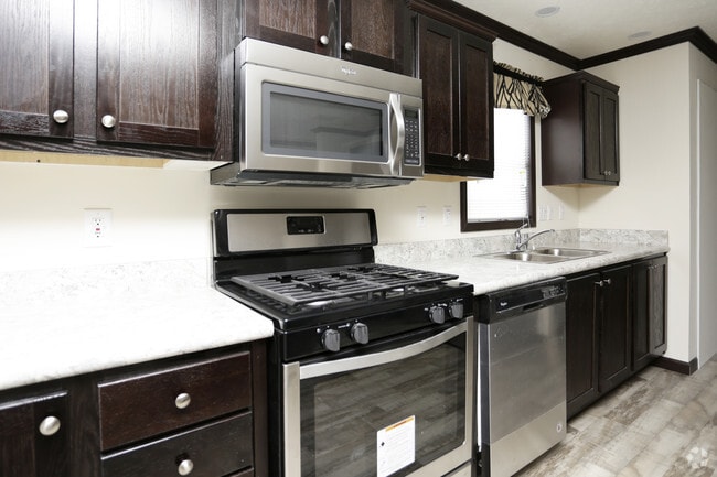 Photo - Warren Dunes Village