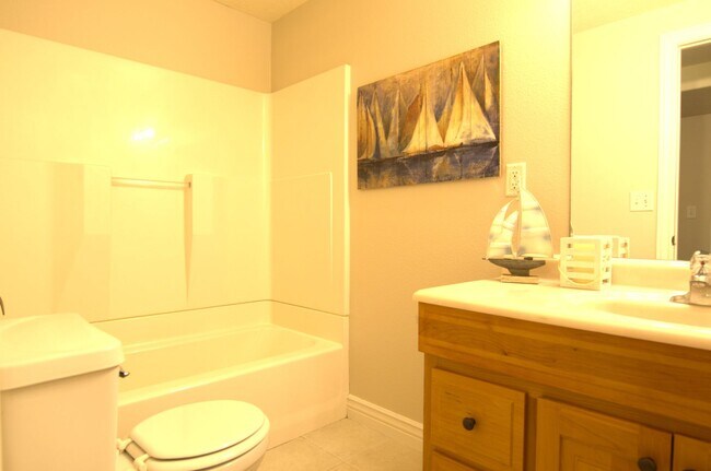 Photo - Large Family Home Ready for You!!