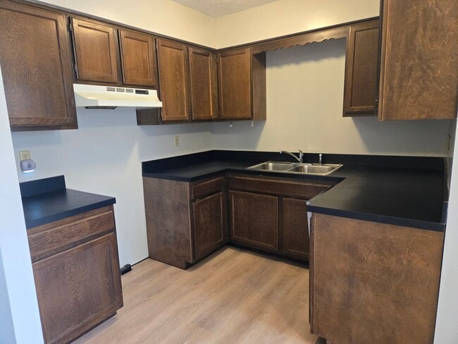 Photo - 1244 Colonial Dr